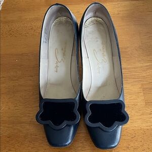 Vintage and navy blue  pumps
